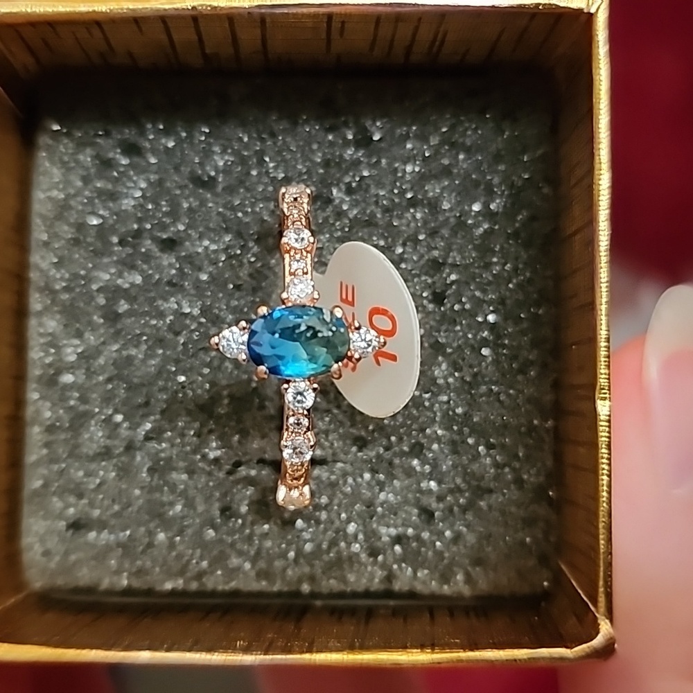 Size 10 ring